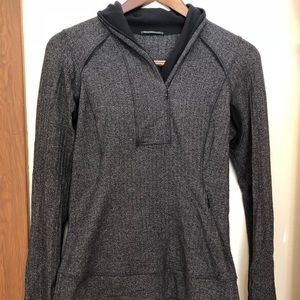 Lululemon quarter zip tech long sleeve sweatshirt